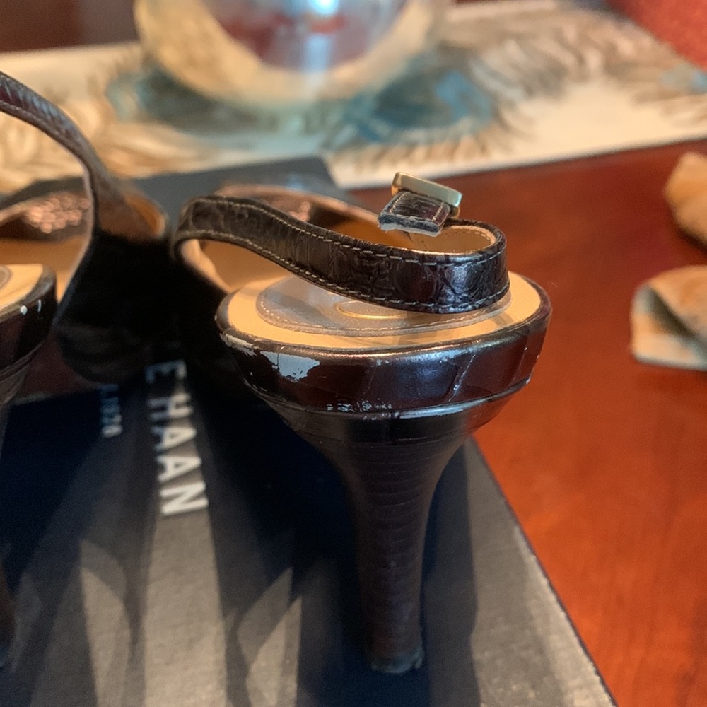 Beautiful Cole Haan Bronze Peep Toe Sandals - Picture 3 of 4